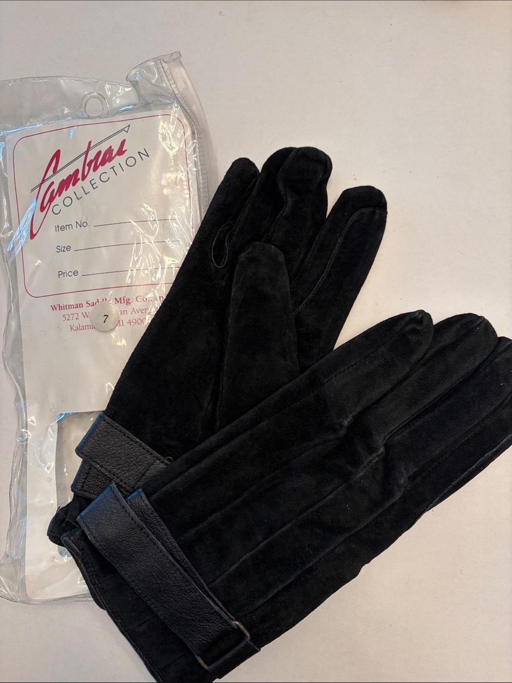 Black Suede Leather Horseback Riding Gloves. Size 7 Women’s. Lined. Never used